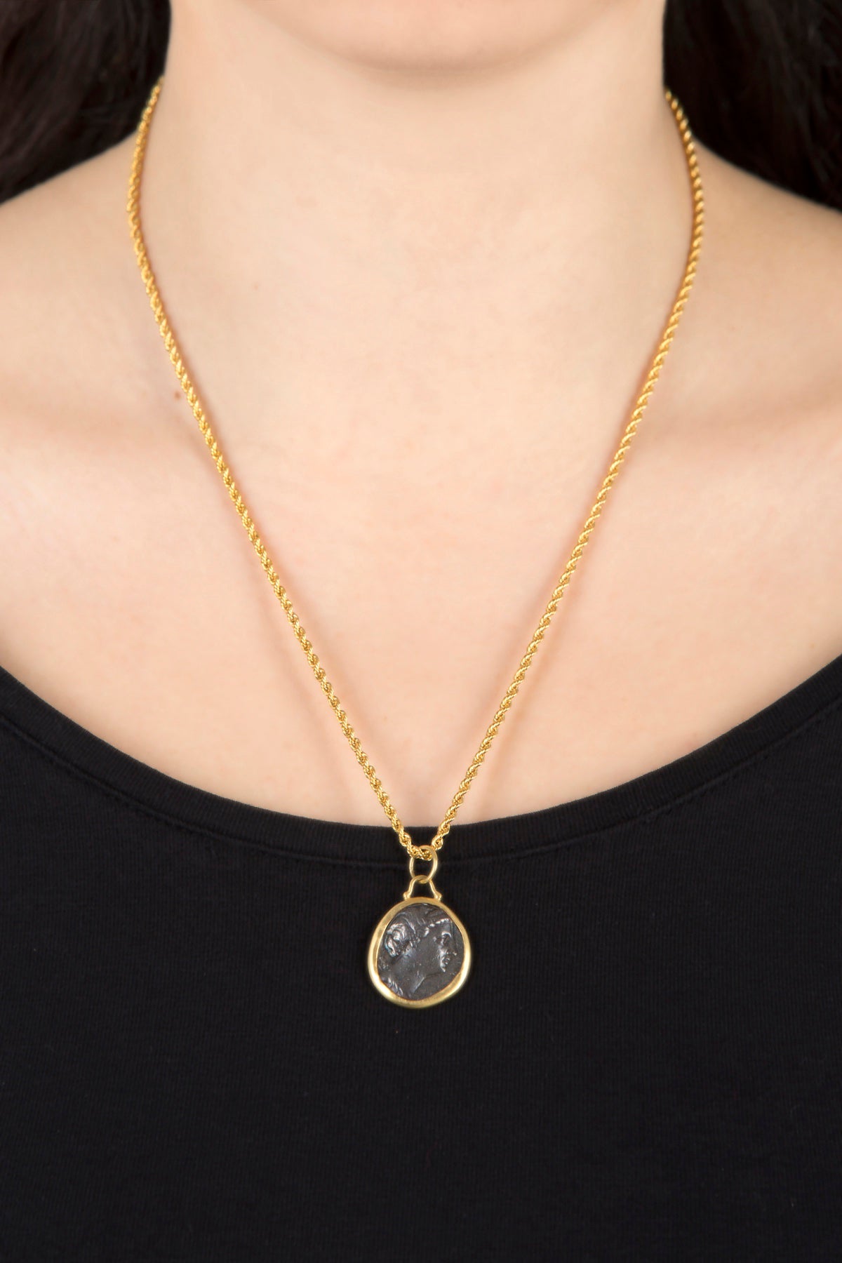 Medium Medallion