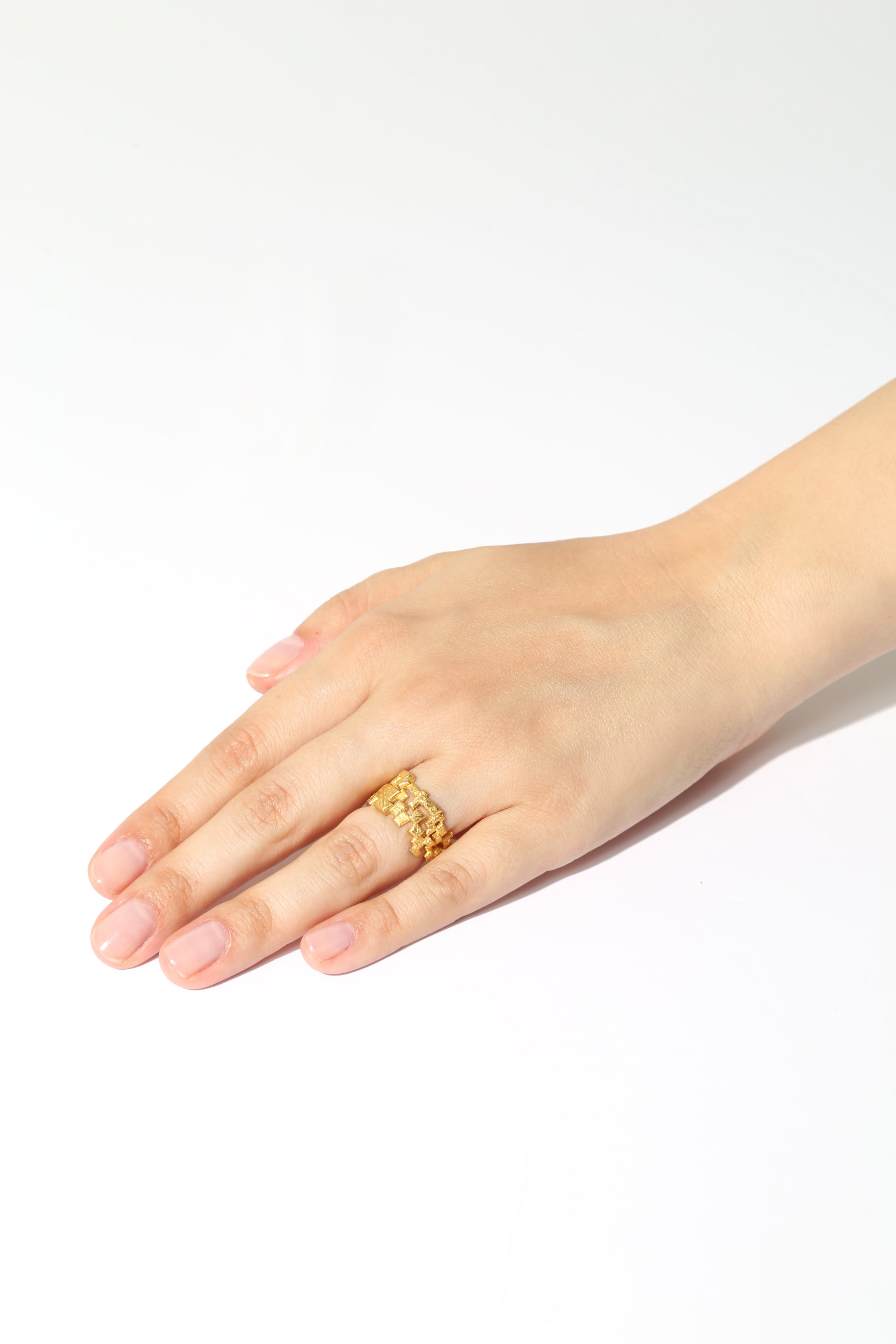 Dual Mosaic Ring