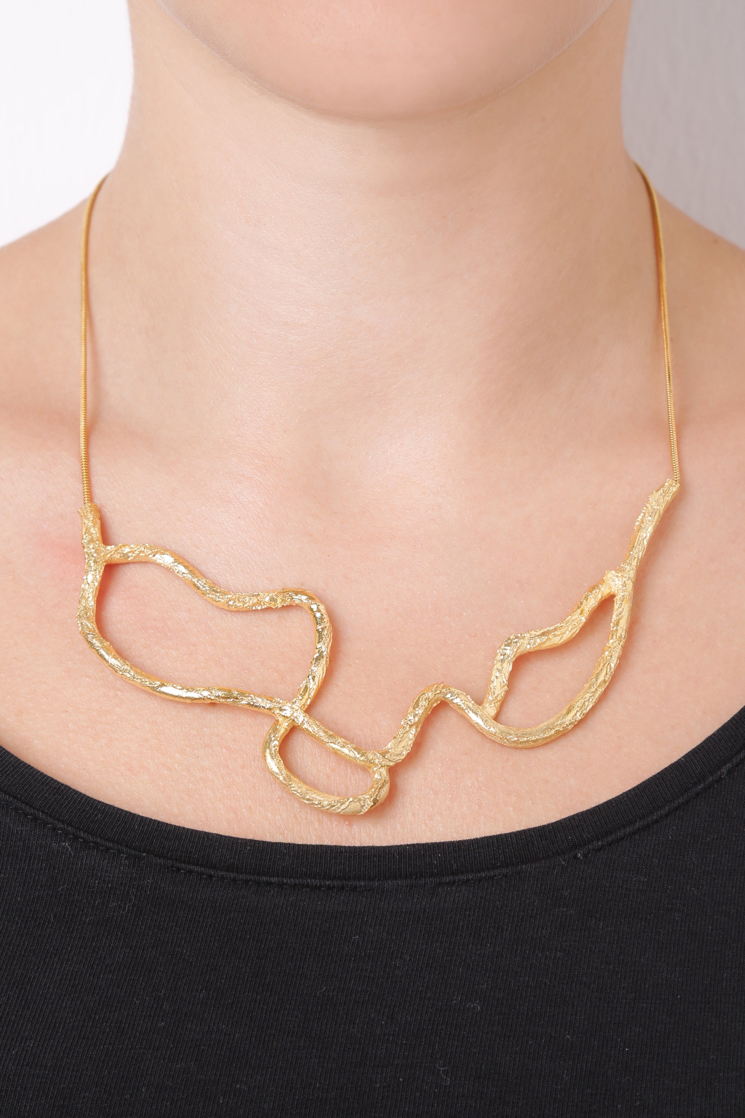 Thick Raw Necklace II