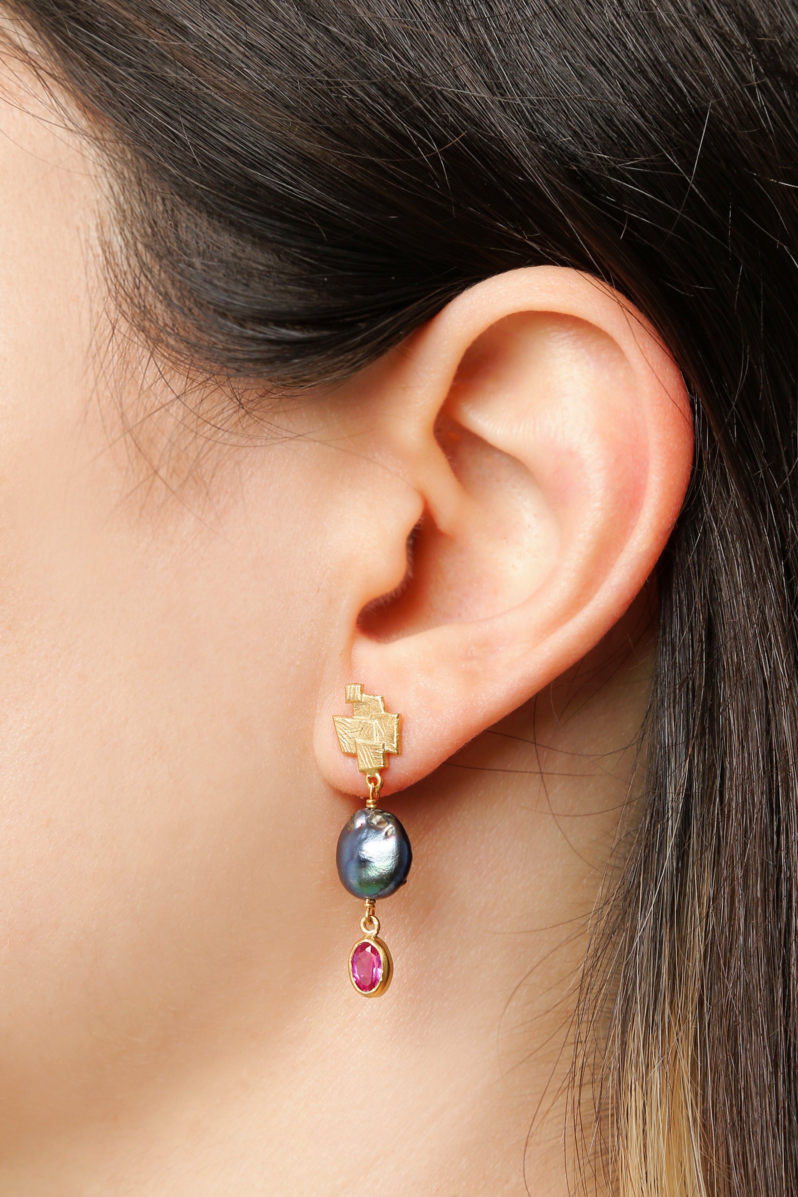 Mosaic Earring with Pearl & Tourmaline
