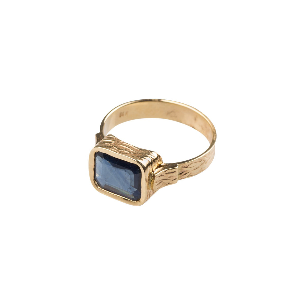 Sapphire Ring