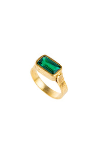Big Baguette Emerald Ring